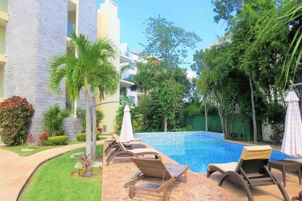 2 Bedrooms Luxury Apartment In بلايا ديل كارمن